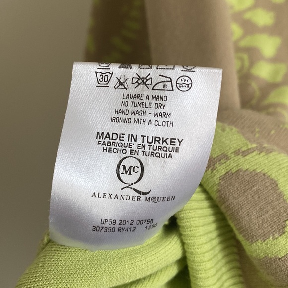 Alexander McQueen Beige Contrast Butterfly Print Sweater - Picture 11 of 11